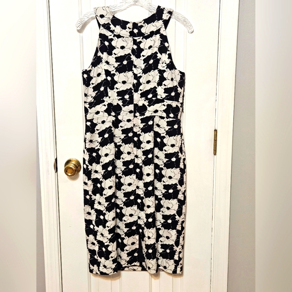 Adrianna Papell Black and White Floral Dress size 10 - Picture 3 of 3